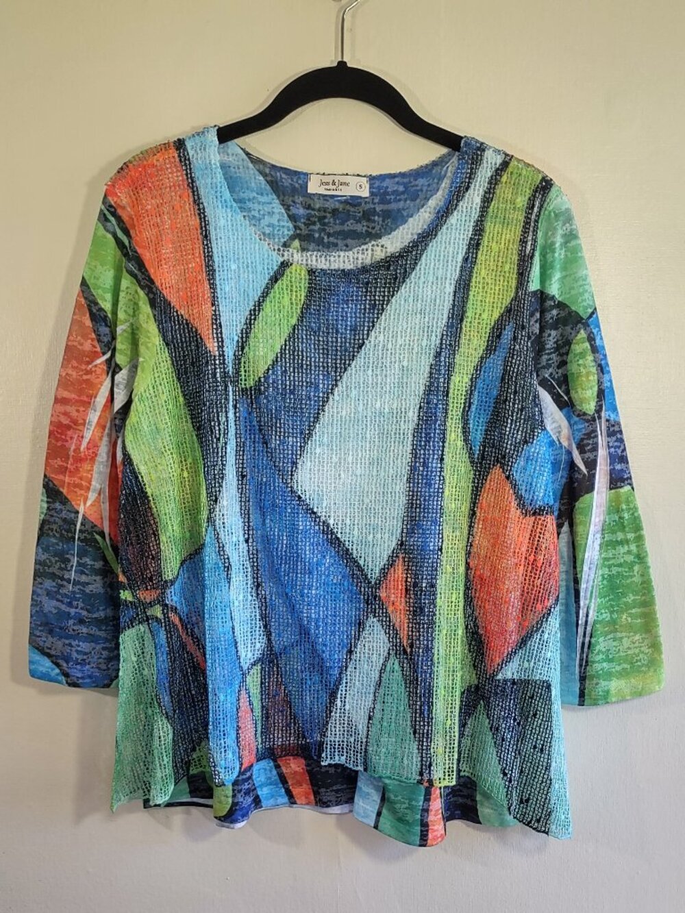 Jess & Jane Vibrant Top w/ Overlay Sz Small 3/4 Sleeve Artsy Boho Abstract